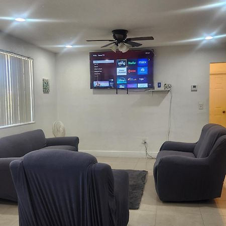 The Jazzy Escape Villa Miami Bagian luar foto